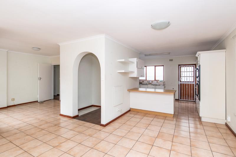 4 Bedroom Property for Sale in Constantia Western Cape
